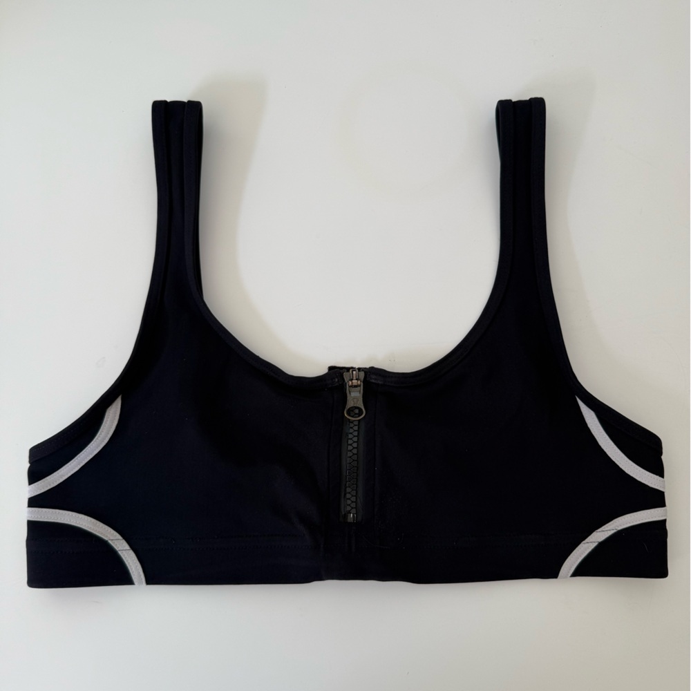 Lululemon zip up sports bra